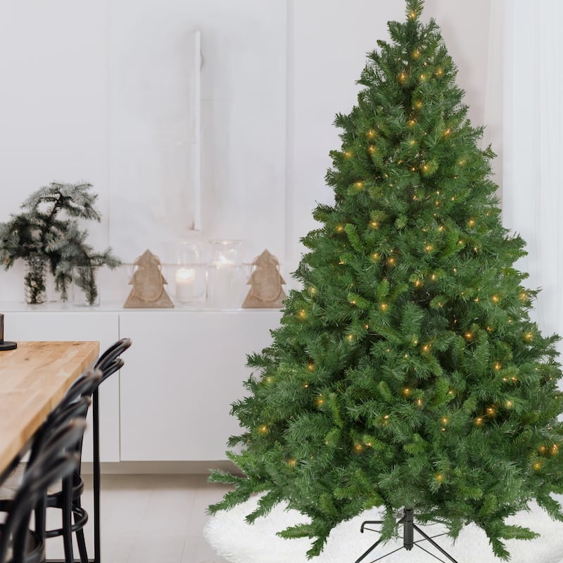 Pre-Lit Medium Chatham Pine Artificial Christmas Tree - 6.5' - Clear Lights - 6.5 Foot