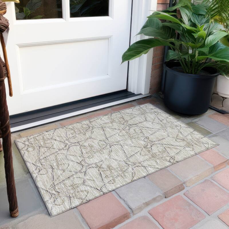 Machine Washable Indoor/ Outdoor Contemporary Links Chantille Rug - Putty - 1'8" x 2'6"