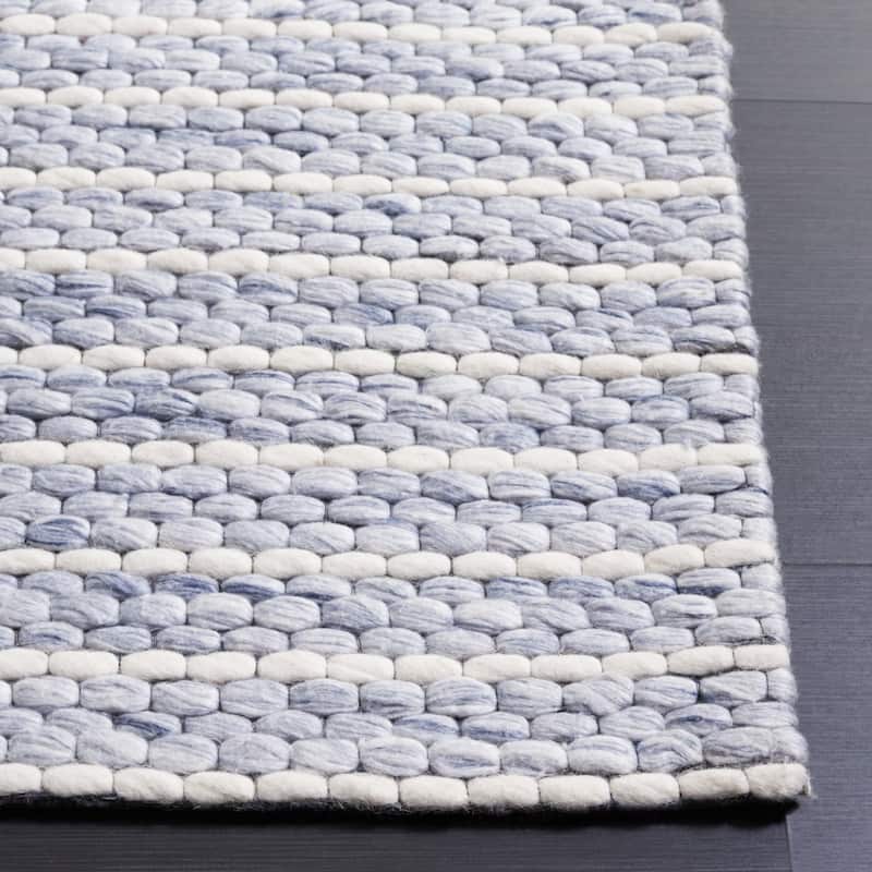 SAFAVIEH Handmade Marbella Sabire Modern Wool Rug