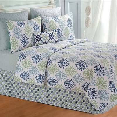 Shabby Chic Blue Quilt