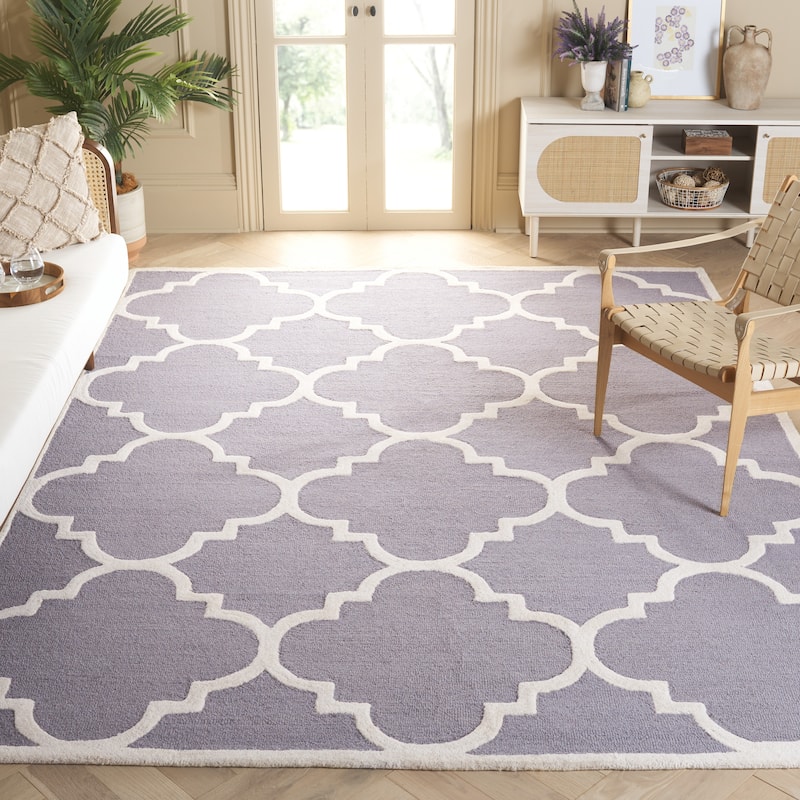 SAFAVIEH Handmade Cambridge Gullveig Modern Moroccan Wool Rug