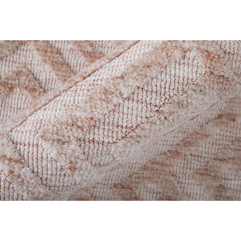 Grand Bazaar Oliena Machine Made Diamond Modern Area Rug