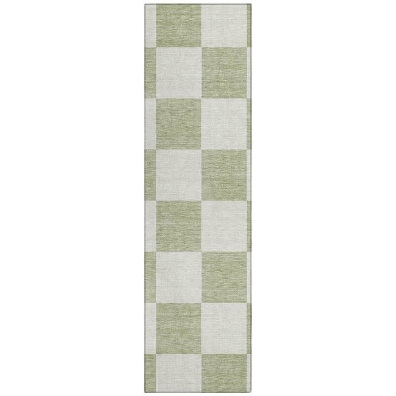 Machine Washable Indoor/ Outdoor Modern Checker Chantille Rug