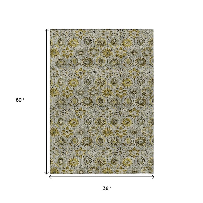 HomeRoots Floral Transitional Rectangle Outdoor Rug