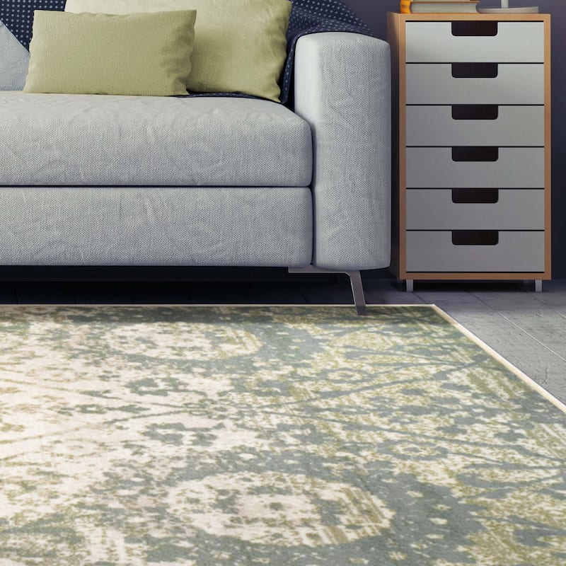 Superior Pendleton Traditional Floral Indoor Runner or Area Rug