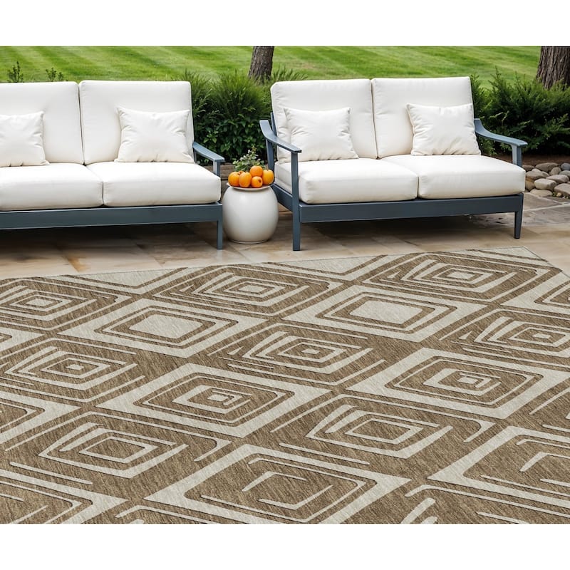 HomeRoots Geometric Transitional Rectangle Outdoor Rug - 9' X 12'