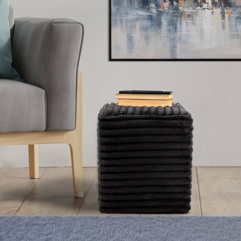 Universal Cube Shar Pei White