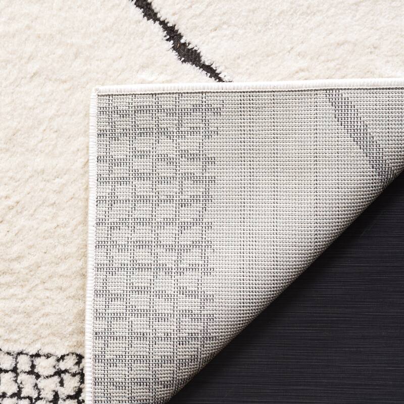 SAFAVIEH Melody Arleen Moroccan Boho Rug