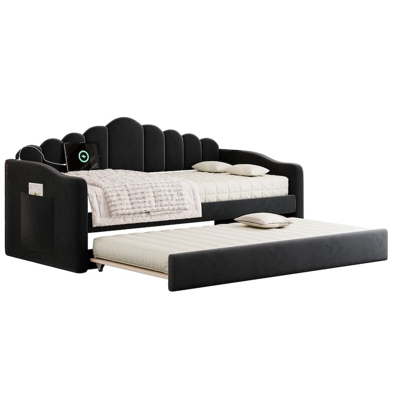 Twin size Upholstered Daybed with Trundle