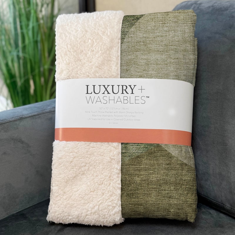 Premium Machine Washable Casual Contemporary Sherpa Throw Blanket