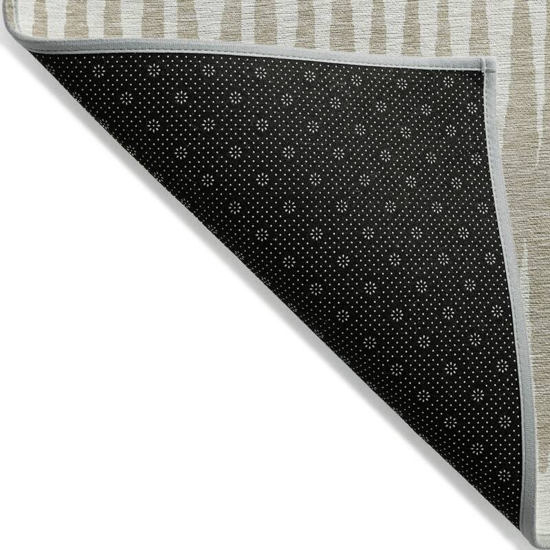 HomeRoots Striped Transitional Rectangle Outdoor Rug