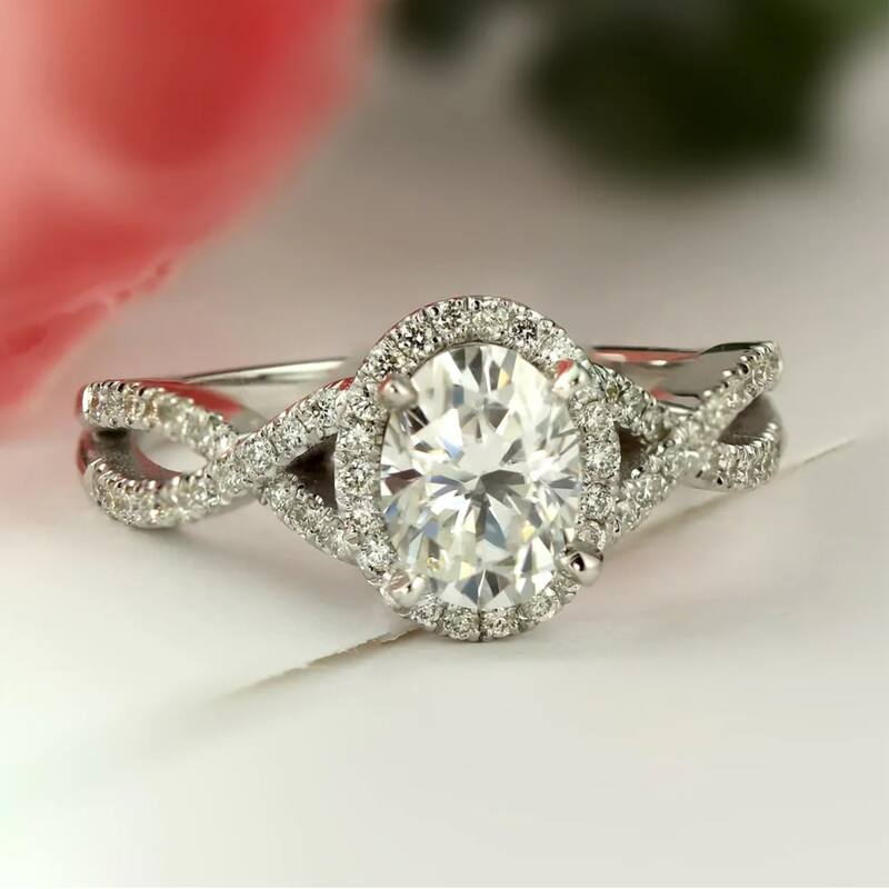 Auriya 14k Gold 1CT Oval Moissanite Halo Diamond Engagement Ring