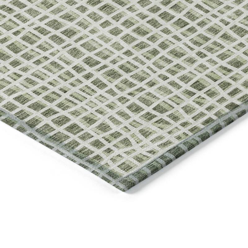 HomeRoots Striped Transitional Rectangle Outdoor Rug