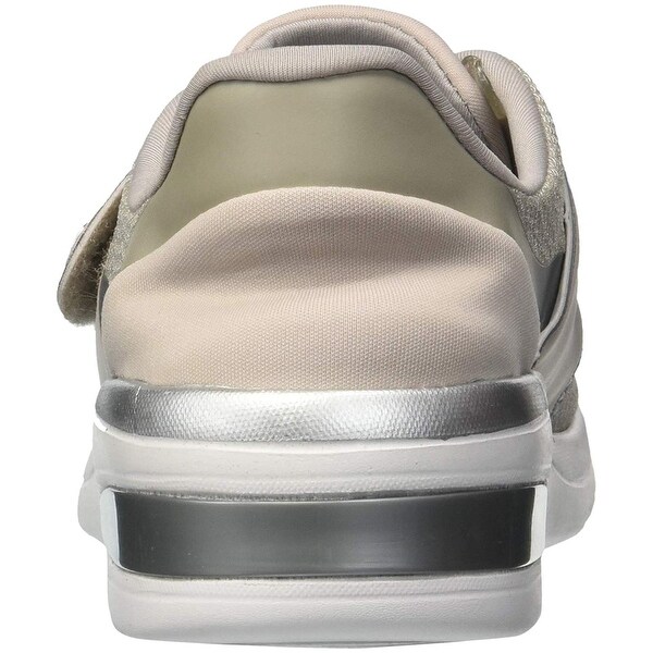 bzees roxy sneakers