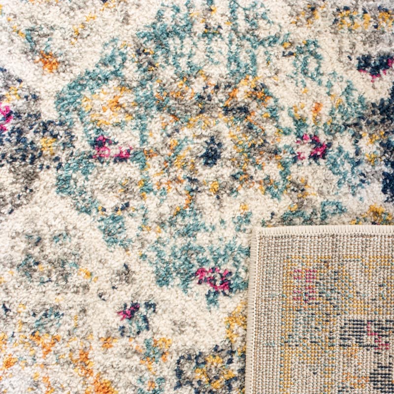 SAFAVIEH Madison Bettylou Boho Chic Distressed Area Rug