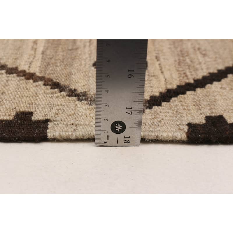 Sivas Beige Kilim 5'2" x 6'11" - 5'2 x 6'11