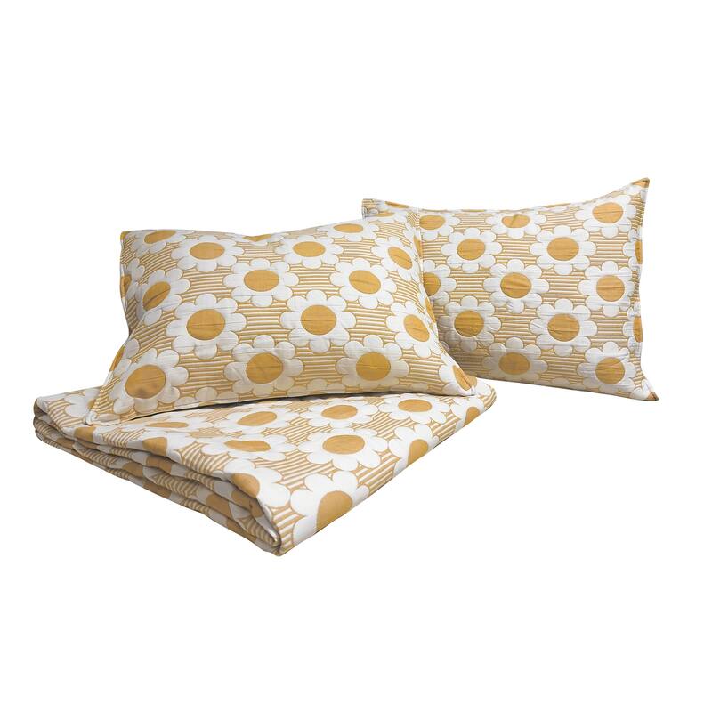 DESIGN STUDIO Daisy Flower Soft Matelasse Jacquard Quilt Set