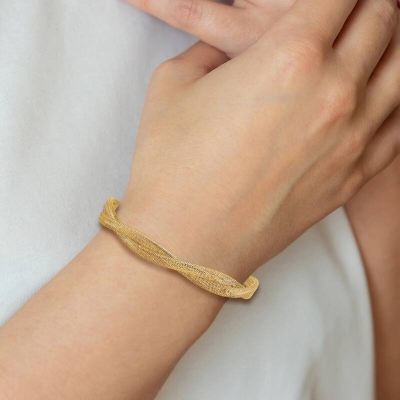 Curata 14k Yellow Gold Twisted Woven Mesh Stretch Bracelet