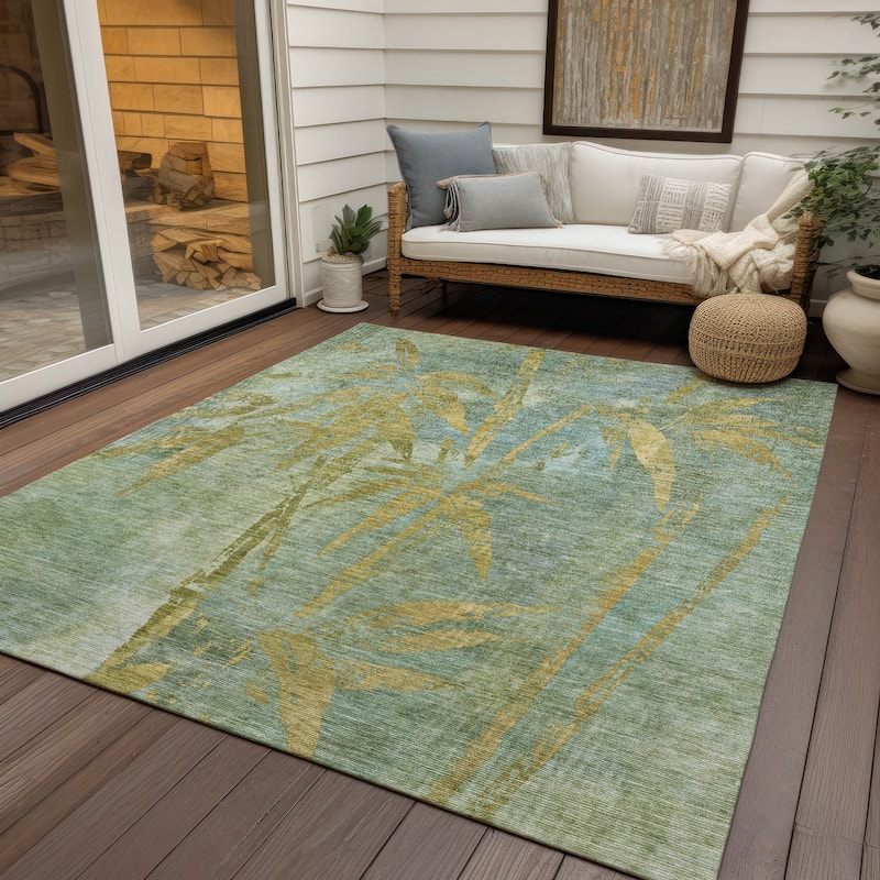 Machine Washable Indoor/ Outdoor Modern Floral Chantille Rug