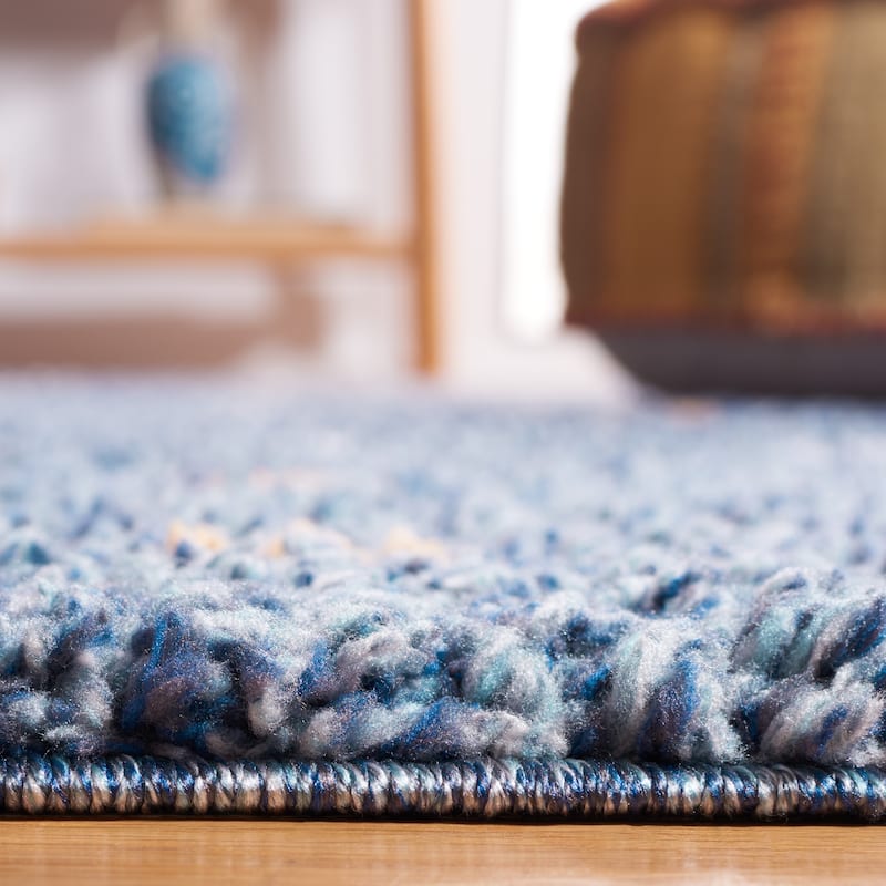 SAFAVIEH Calico Shag Inas Polka Dot 1.6-inch Thick Rug