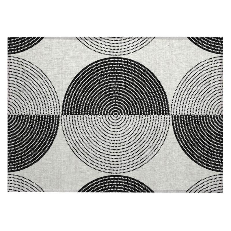 Machine Washable Indoor/ Outdoor Geo Circles Chantille Rug