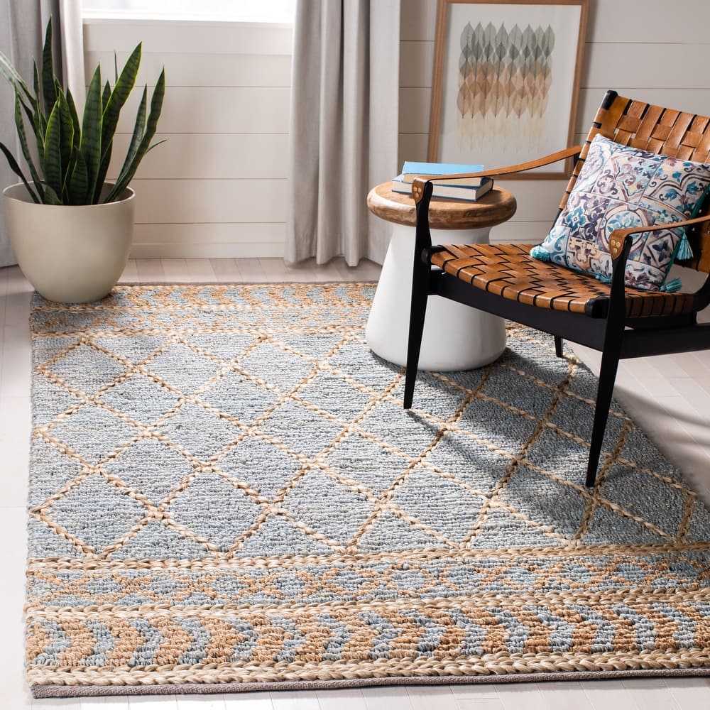 SAFAVIEH Handmade Natural Fiber Adeltraut Trellis Jute Rug
