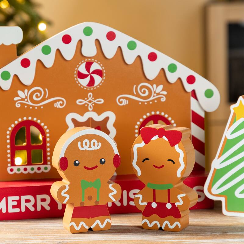 Glitzhome Set of 4 Wooden Christmas Gingerbread House Table Decor