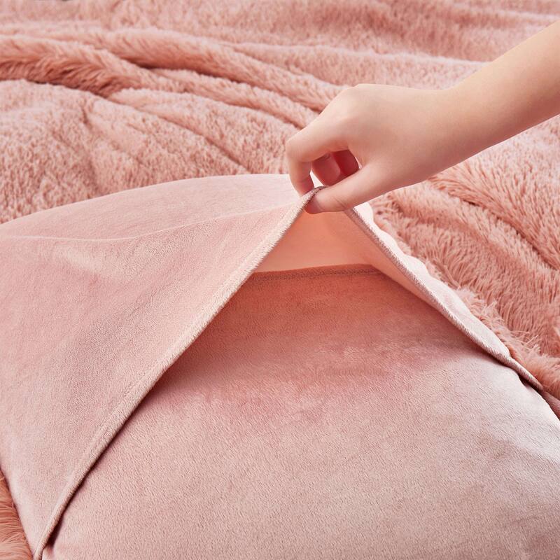 Fluffy Shaggy Reversible Faux Fur Comforter Set, Fuzzy Plush Bedding Set