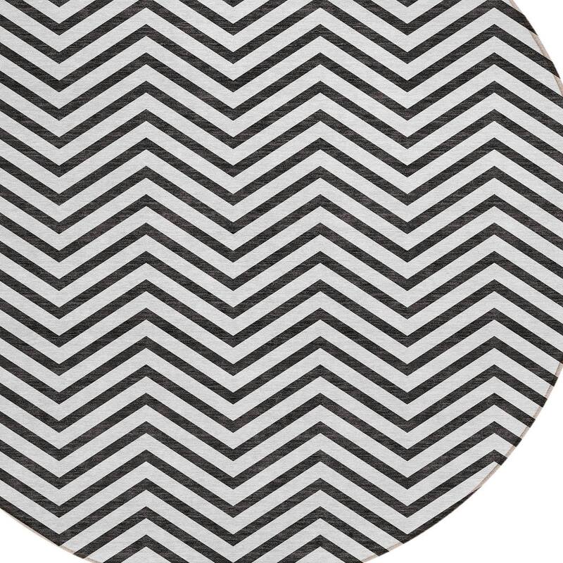 HomeRoots Chevron Transitional Rectangle Outdoor Rug