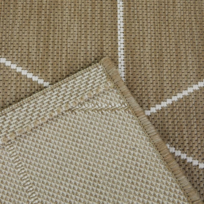 Macsen Geometric Indoor/Outdoor Area Rug