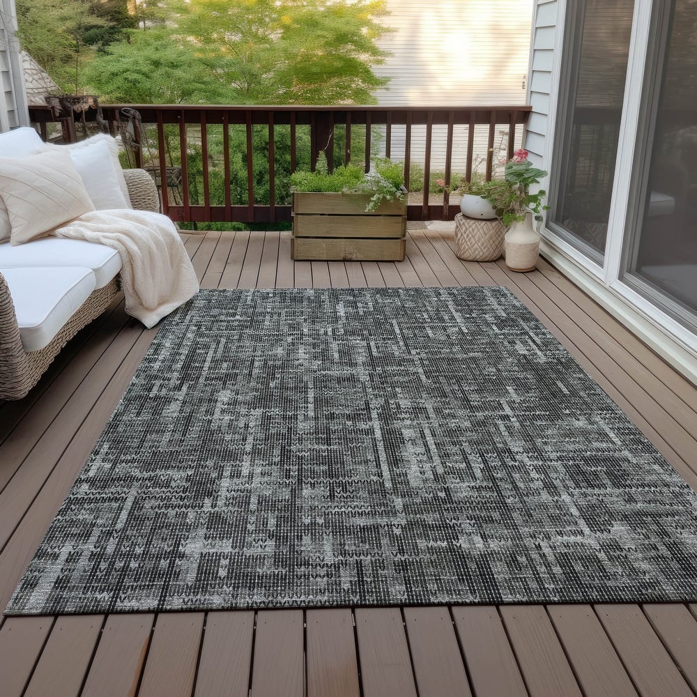 Machine Washable Indoor/Outdoor Modern Crosshatch Chantille Rug