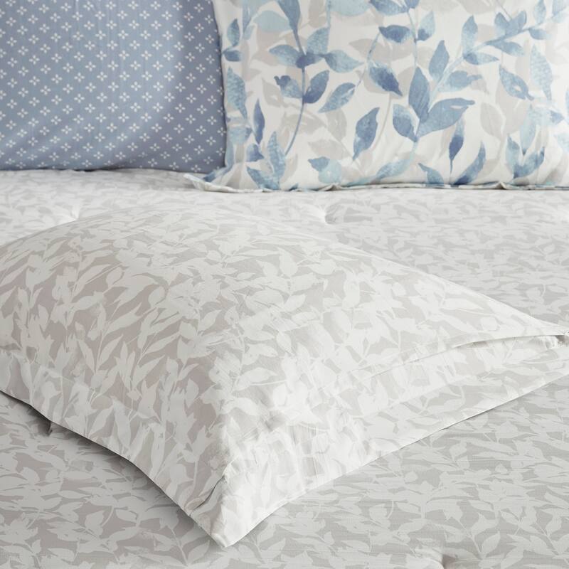 Madison Park Essentials Thelma Reversible Comforter Set with Bed Sheets
