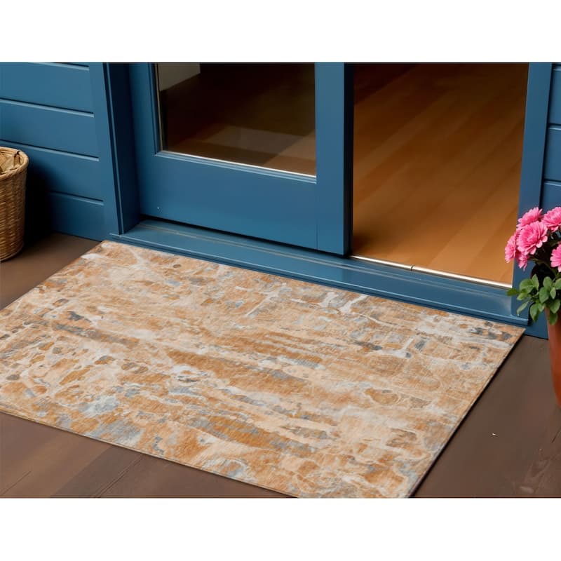 HomeRoots Abstract Transitional Round Outdoor Rug - 3' x 5'