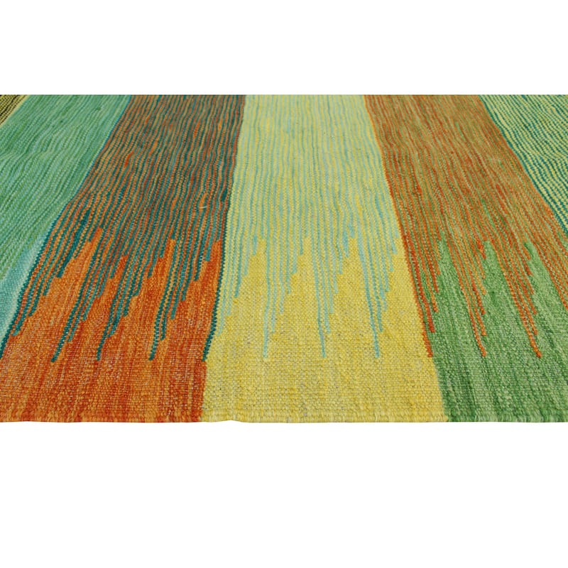 Modern Flatweave Illhom Gold/Green Rug - 5'7" x 8'4"