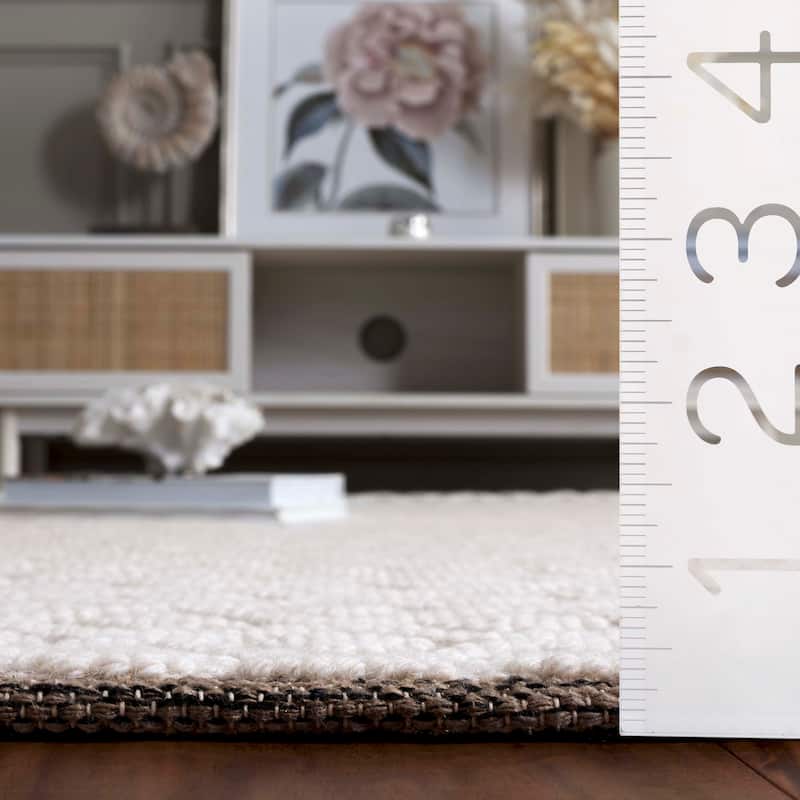 SAFAVIEH Handmade Vermont Latrice Wool Rug