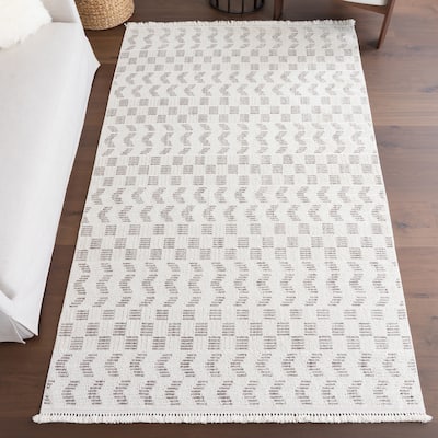 Nuloom Allona Geometric Tassels Area Rug