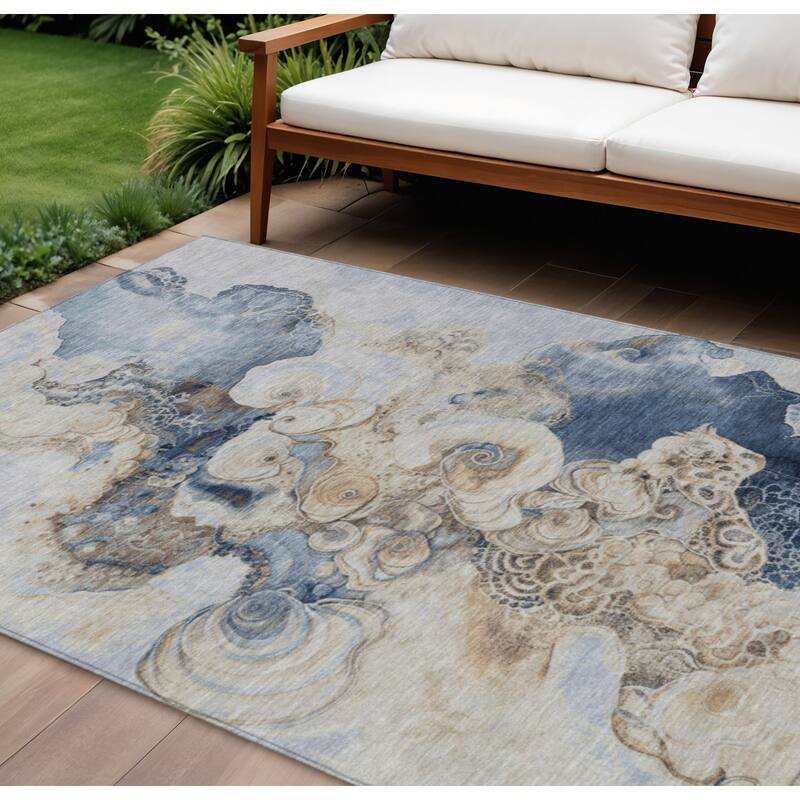 HomeRoots Abstract Transitional Rectangle Outdoor Rug - 10' X 14'