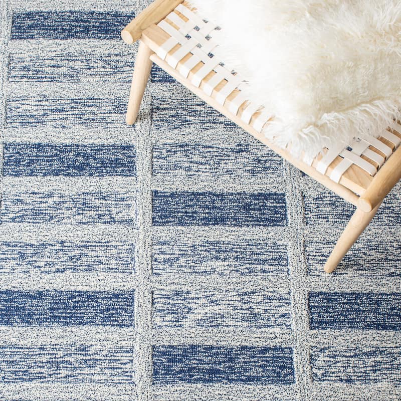 SAFAVIEH Handmade Cambridge Grischa Wool Rug