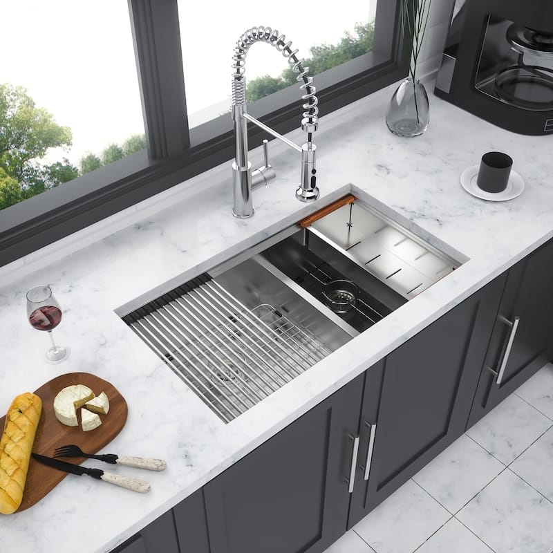 Double Bowl(60/40) Undermount Sink- 33"x19" Double Bowl Kitchen Sink 16 Gauge with Two 10" Deep Basin