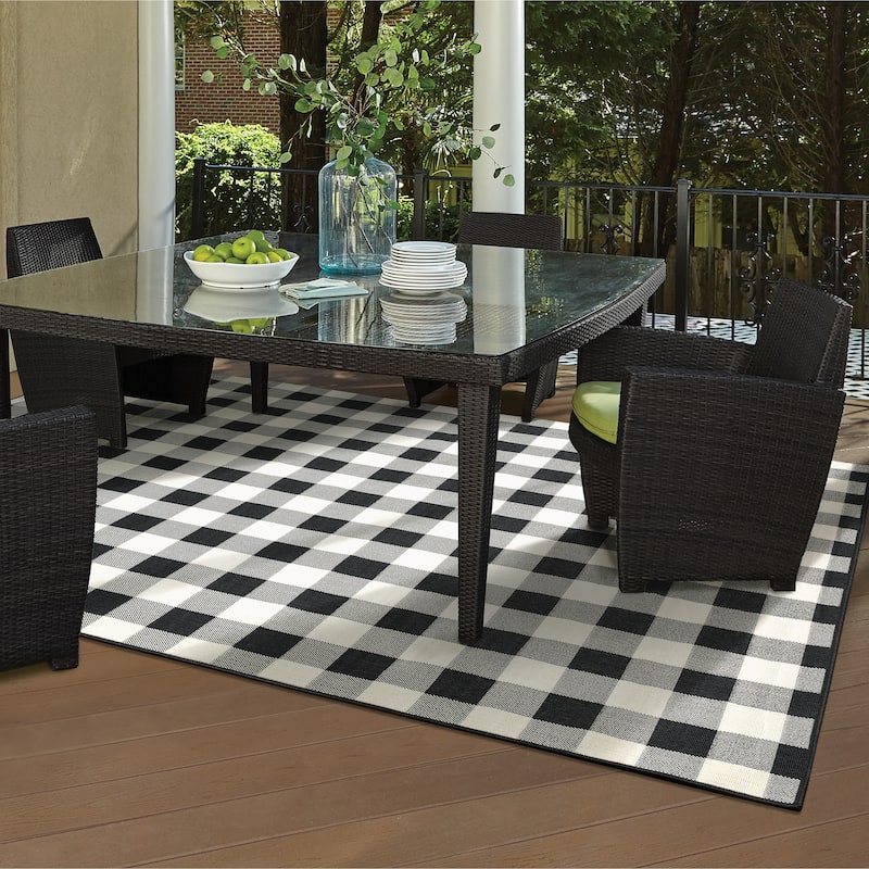 Style Haven Gingham Check Indoor/Outdoor Area Rug..