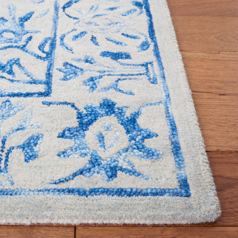 SAFAVIEH Handmade Metro Jagbir French Country Wool Rug