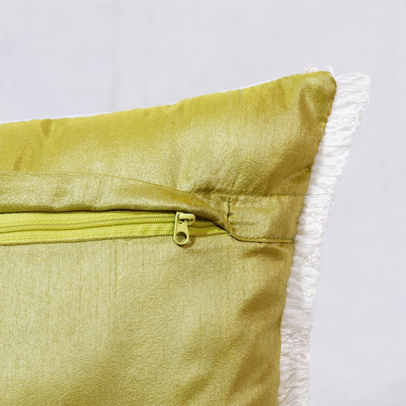 Sevita Hand-Woven Multi Tropical Flip Flops Polyester Throw Pillow, 14" x 20"