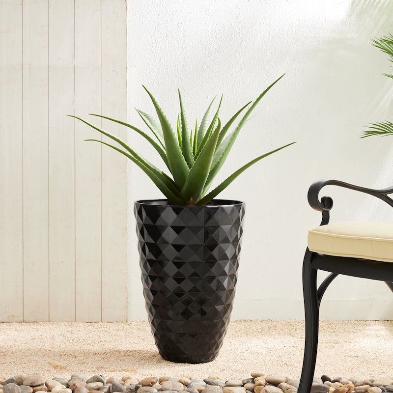 Glitzhome 19.75" H Eco-Friendly Oversized Faux Ceramic Diamond Textured Tall Planter Porch Flowerpot (Set of 2)