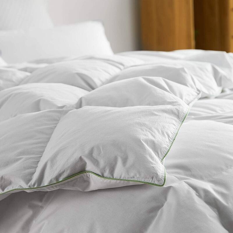 RE-DUCE - Revitalized Down Comforter