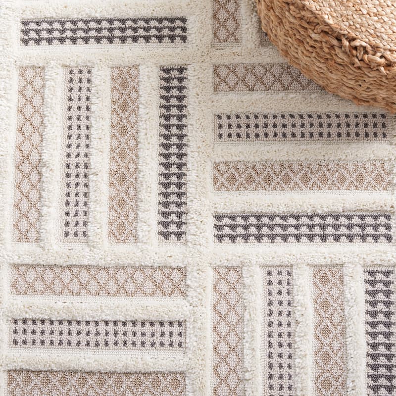 SAFAVIEH Urban Smriti Geometric Rug