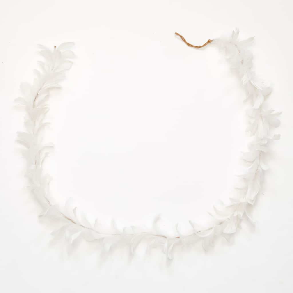 71" Feather Garland, White - 71