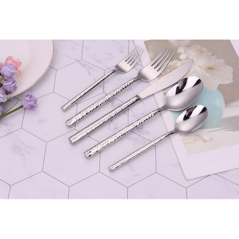 20 Pc Flatware Set Pebbled Silver - Service For 4