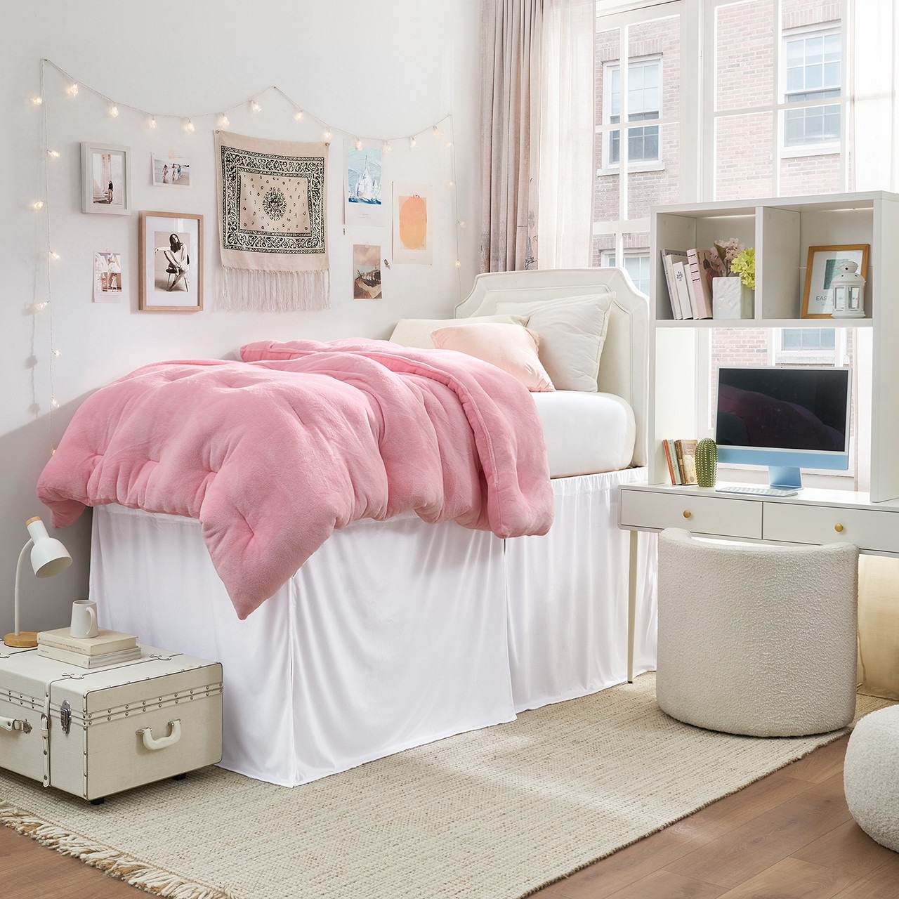 DormCo Luxury Plush White Twin XL Bungee Bed Skirt Set