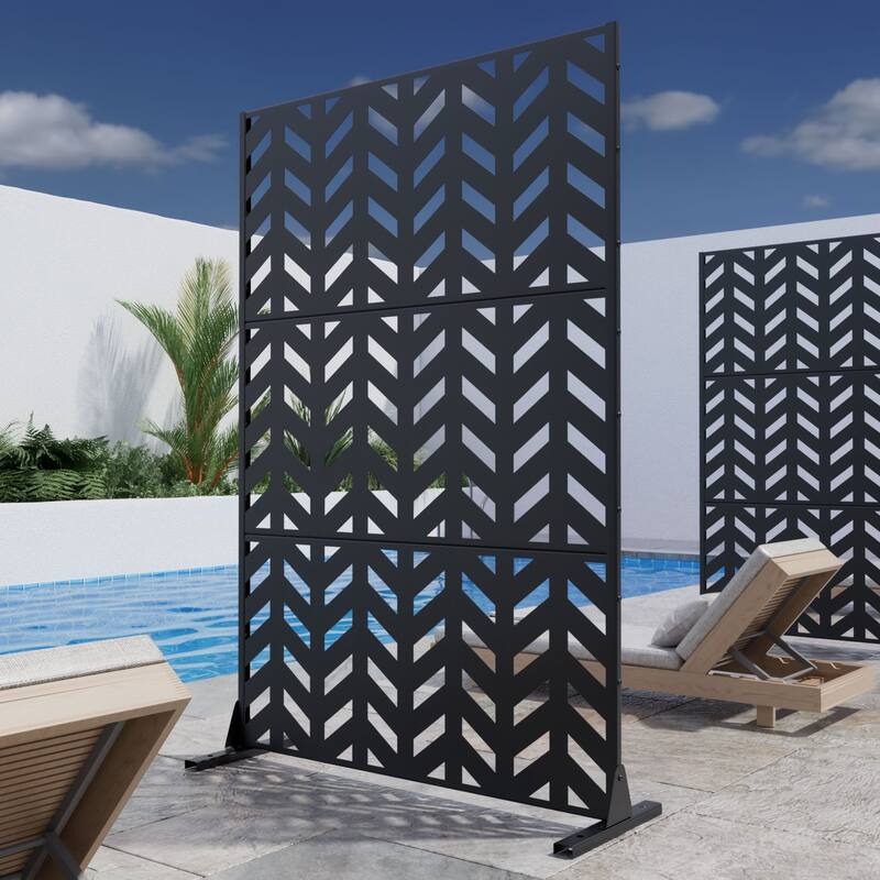 Outdoor Privacy Screen Metal Privacy Screen Panel Free Standing - 72*47 - Black