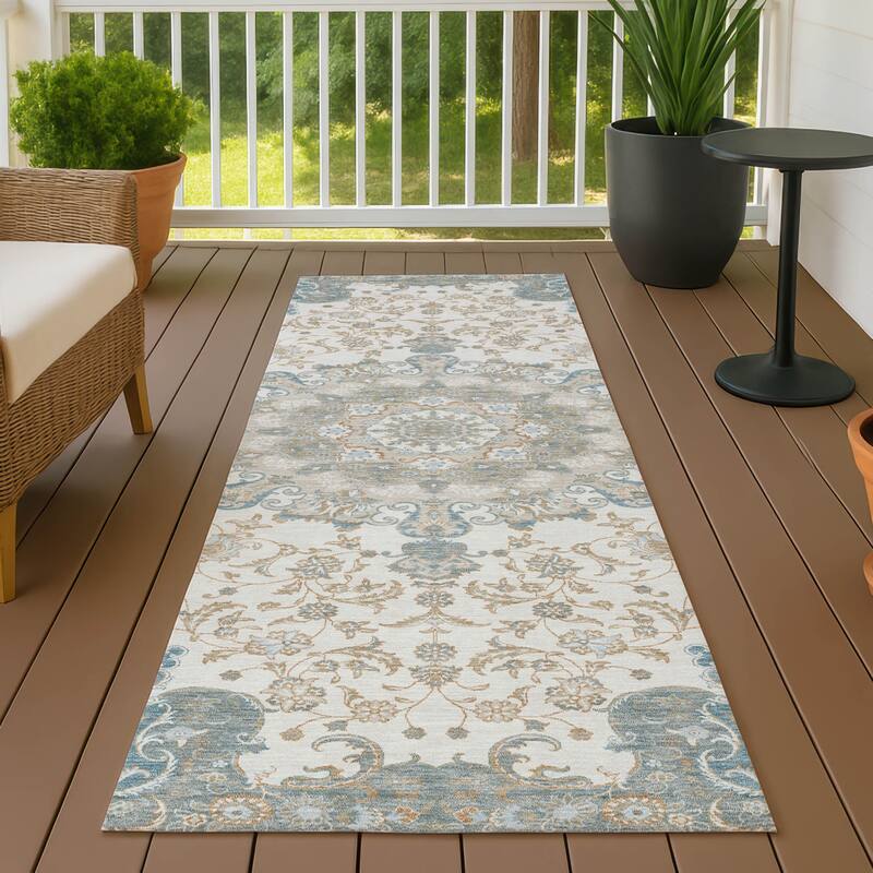 Machine Washable Indoor/ Outdoor Traditional Awaka Chantille Rug - Ivory - 2'3" x 7'6"